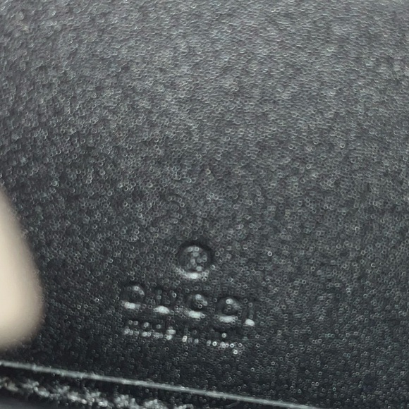 Gucci Guccissima Interlocking Leather Zip Around Wallet, Black - Picture 8 of 12